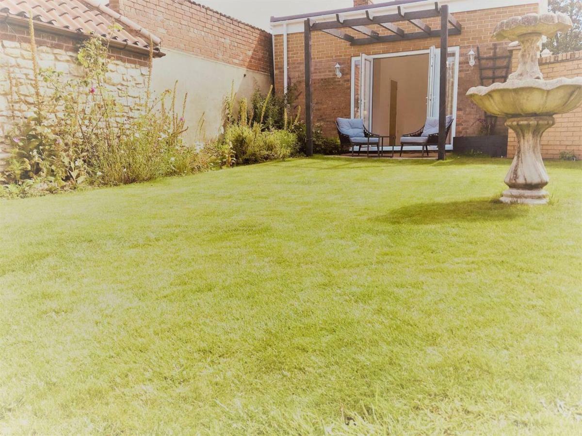 Garden Room Kirton in Lindsey 外观 照片